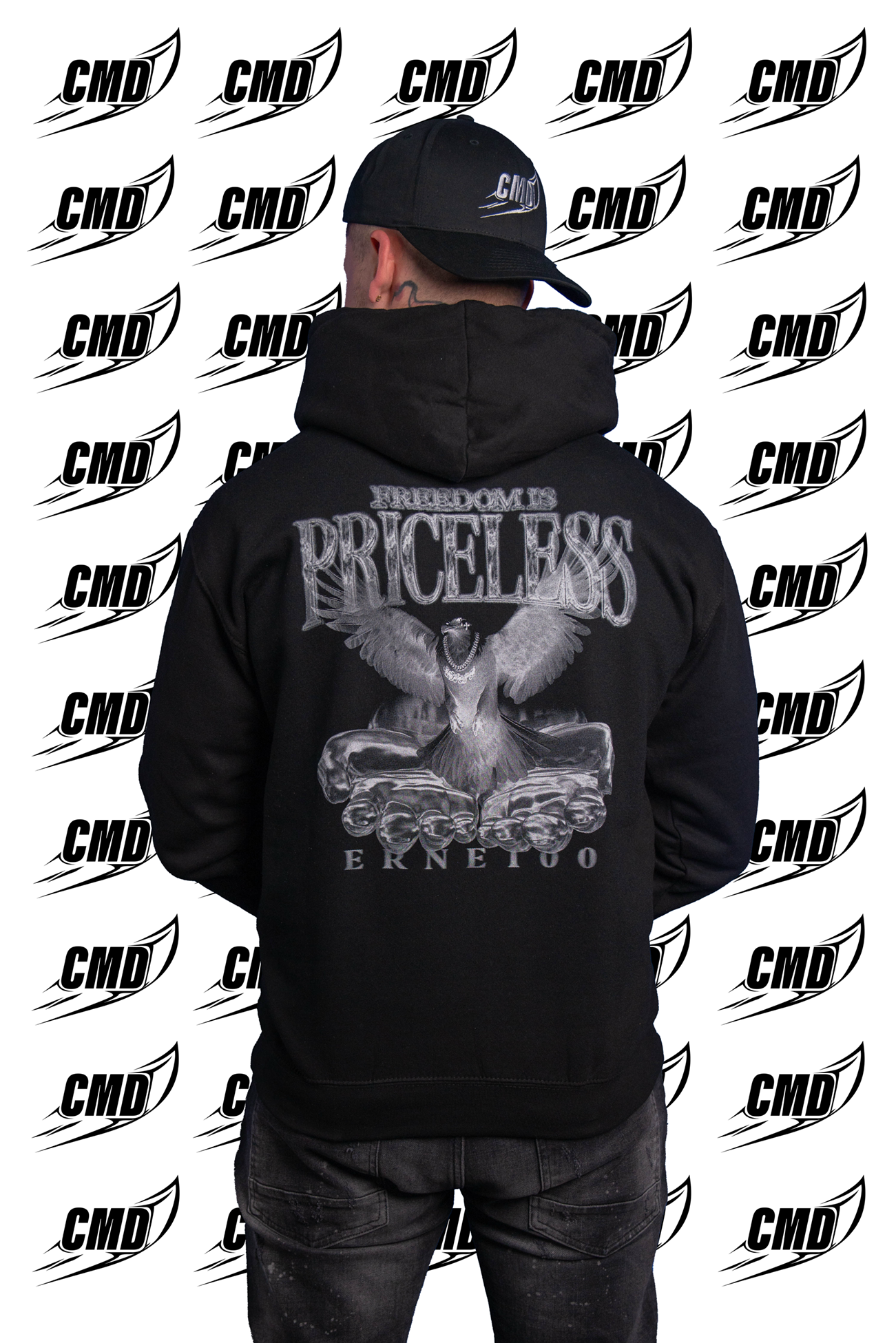 ERNE100 - FREEDOM IS PRICELESS / MIKINA / BLACK + GREY